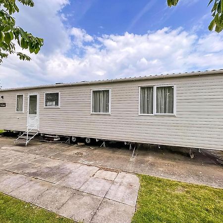 Hotel Beautiful 6 Berth Caravan With Decking At Southview Holiday Park Ref 33024O Skegness Exterior foto