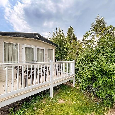 Hotel Beautiful 6 Berth Caravan With Decking At Southview Holiday Park Ref 33024O Skegness Exterior foto