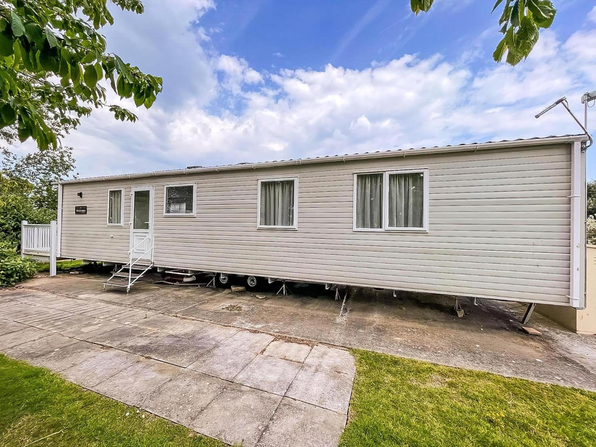 Hotel Beautiful 6 Berth Caravan With Decking At Southview Holiday Park Ref 33024O Skegness Exterior foto